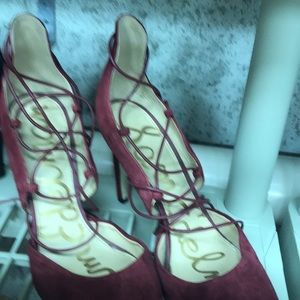 2 pairs pumps, size 8, barely used Sam Edelman